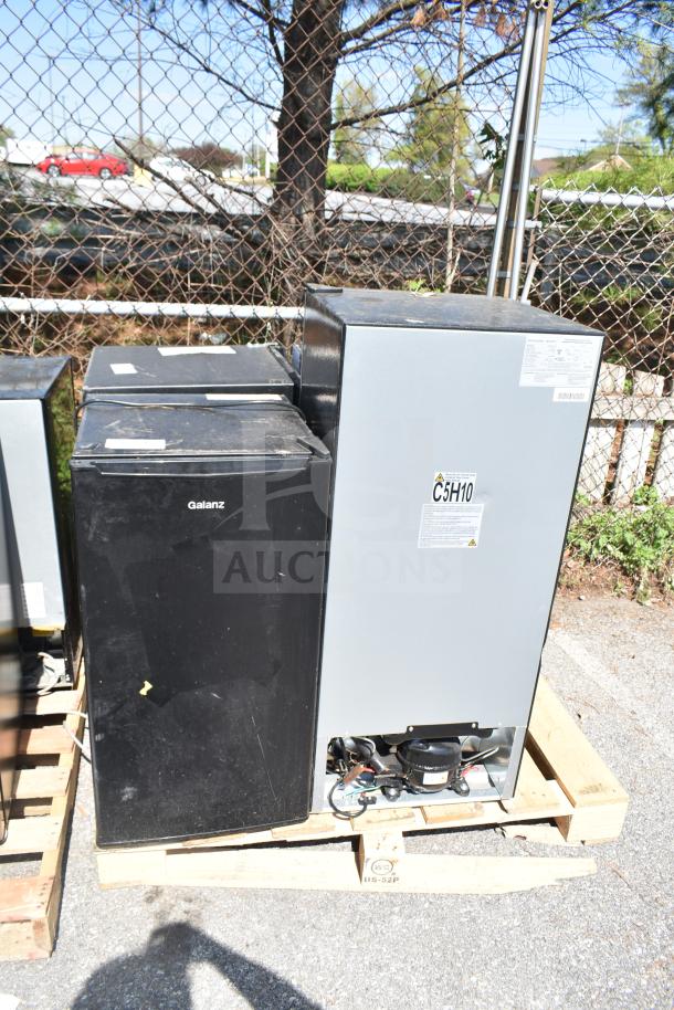 Four various coolers including Frigidaire EFR463-6COM and Mainstays DFB35DF on pallets, 120 volts, 1 phase.