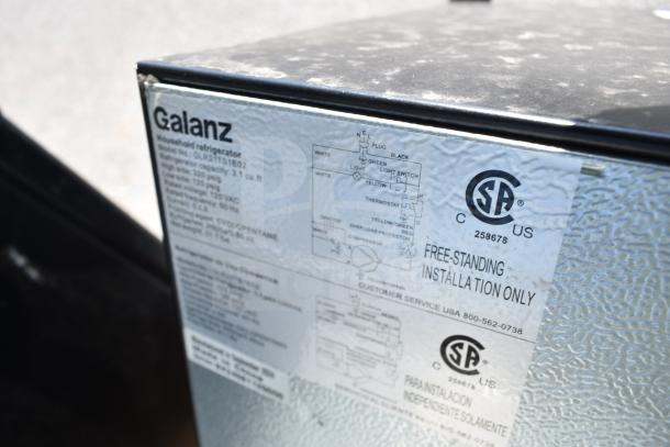 Galanz GLR31TS1E02 cooler label, 3.1 cu. ft capacity, 120V, 1 phase, free-standing installation only, CSA certified.