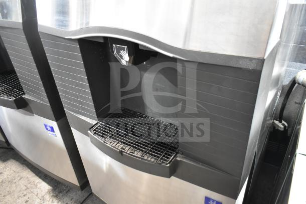 Manitowoc SD0452A Ice Machine Head on SPA310 Dispenser, stainless steel, 115V, 1 phase, commercial use.