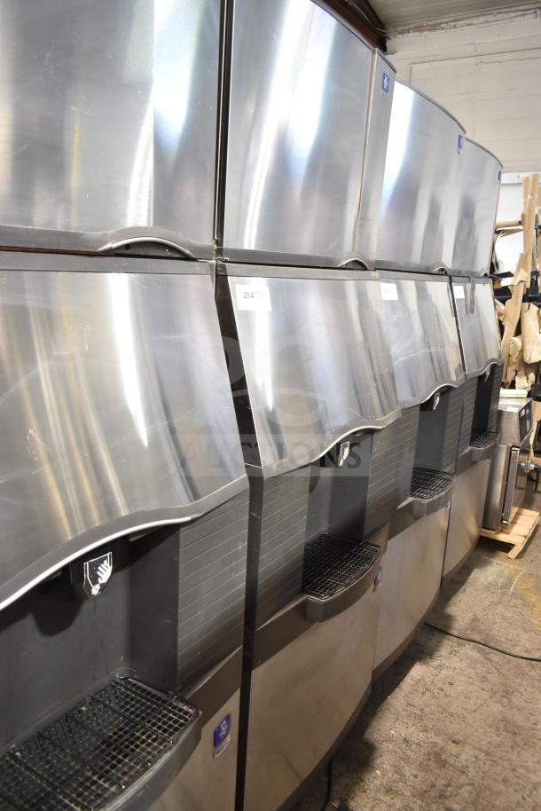 Manitowoc SD0452A ice machine head with SPA310 dispenser, 115V, 1 Phase. Stainless steel finish, commercial use.