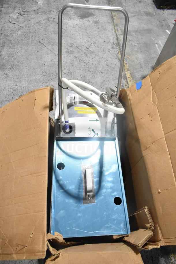 Brand new Frymaster PF50 portable fryer oil filter, 110-120 volts, 1 phase, in original packaging with minor box wear.