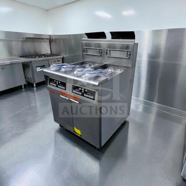 Frymaster FPP245 commercial gas fryer, split pots, built-in filtration, prime condition, fully tested, Frymaster branding visible.