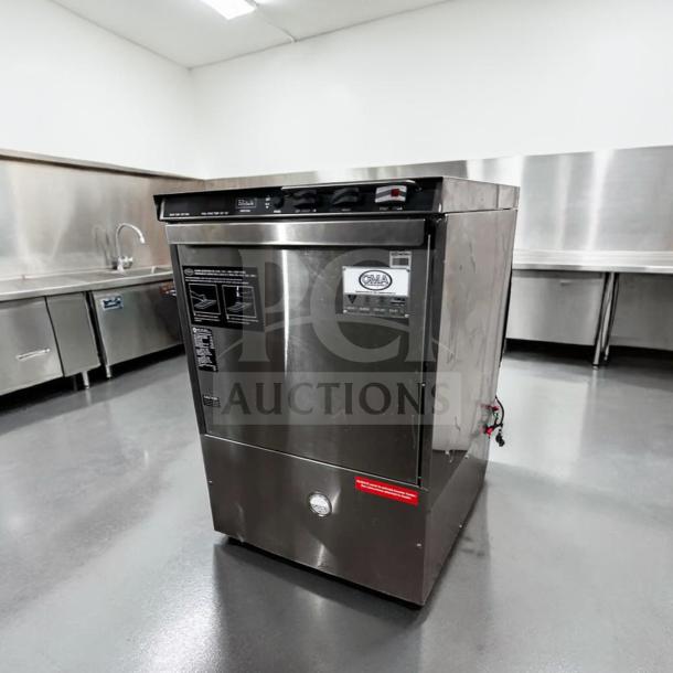 Flawless Perlick PKHT24 glasswasher, 24” wide, high-temp door type, 30 racks/hour, fully tested, stainless steel finish.