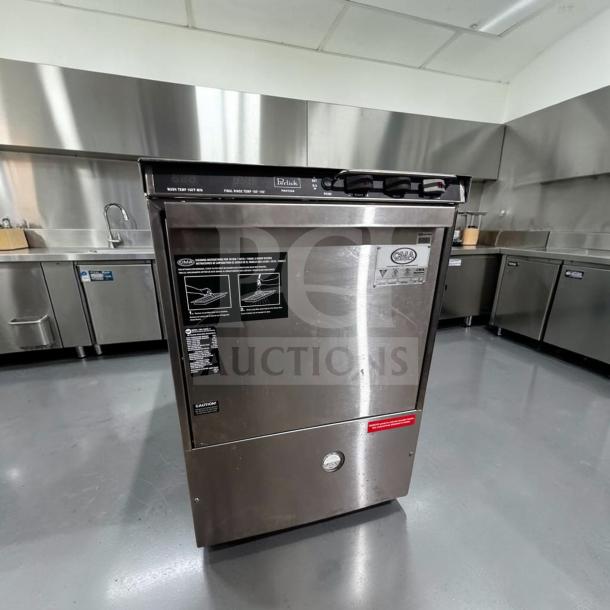 Flawless Perlick PKHT24 commercial glasswasher; 24" wide, high-temp, door type, 30 racks/hour, fully tested, stainless steel.