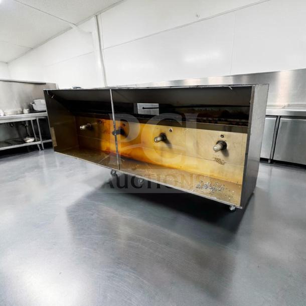 High-grade commercial stainless steel exhaust hood, wall mount, heavy-duty ventilation, model HOOD-L-SS-0939, ready for installation.