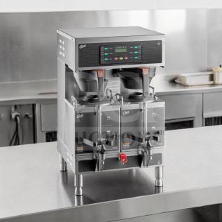 Wilbur Curtis GEMTS10A1000 G3 Gemini Twin Satellite Coffee Brewer, 1.5 Gallon, 220V, excellent condition, tested operational.