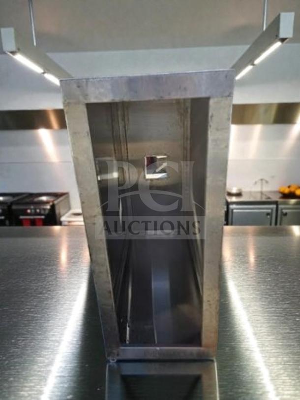 Halton Commercial Stainless Steel Vent Hood, model HAL-L-VENT-0534, fully tested, prime condition, Scottsdale, AZ.