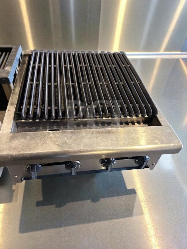 Commercial 4-burner gas charbroiler, stainless steel, natural gas, tested, outstanding condition, model CHAR-M-GAS-0543.