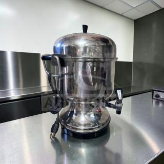 Farberware Commercial Coffee Urn, stainless steel, in outstanding condition. Model FAR-S-BEV-0364, 115V, fully tested.