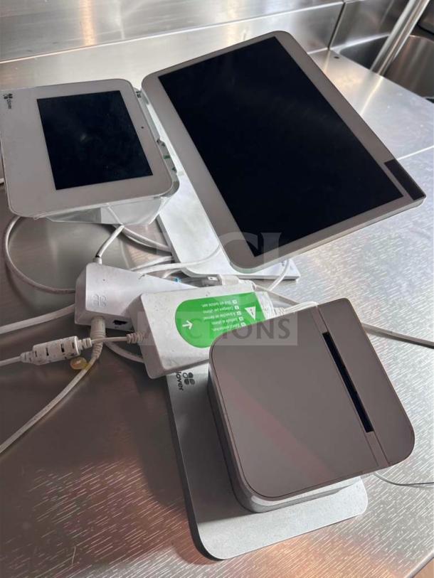 Clover POS Station System with touchscreen, receipt printer, and customer display. Fully tested, excellent condition. Model CLO-M-POS-0617.