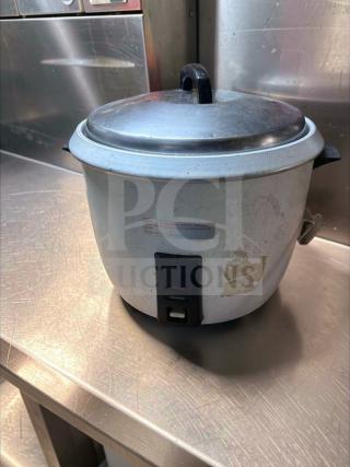 Thunder Group SEJ-50000 commercial rice cooker, large capacity, 120V. NSF & UL listed, fully tested, operational.
