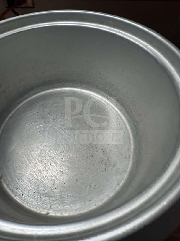 Thunder Group SEJ-50000 rice cooker interior, showing large capacity. NSF & UL listed; outstanding condition, fully operational.