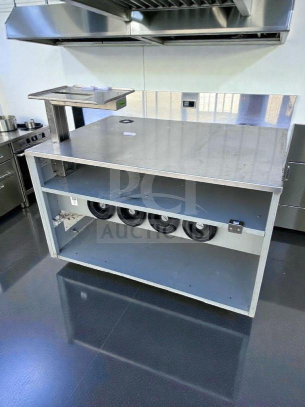 Commercial Heated Holding Cabinet with overhead heat shelf, 48” pass-through, outstanding condition, fully tested. Model: HOT-M-HOLD-0578.