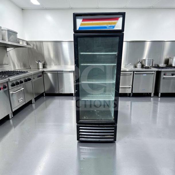 True GDM-23-HC 27" commercial glass door merchandiser, black, single section, LED lighting, outstanding condition, 115V.