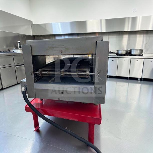 Star Holman QT14 commercial conveyor toaster oven, excellent condition, heavy-duty. Tested, 208/240V.