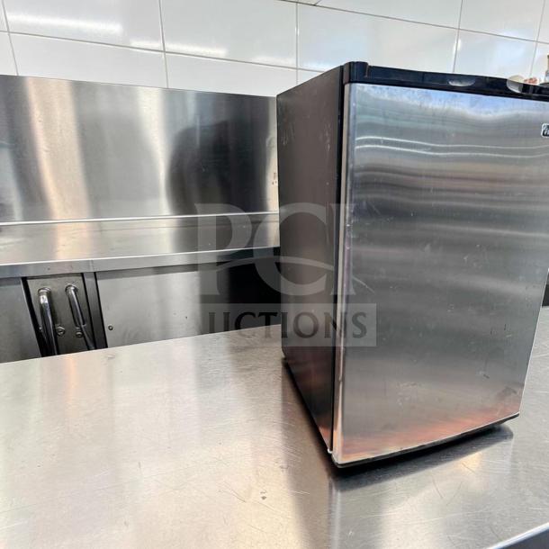 Magic Chef MCUF3S2 3 Cu. Ft. Compact Upright Refrigerator, stainless steel, excellent condition, space-saving design.