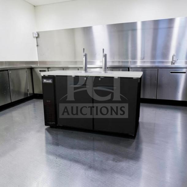 Migali C-DD60-2-HC beer dispenser, 60" 2-door kegerator, outstanding condition, fully tested, commercial draft beer cooler.