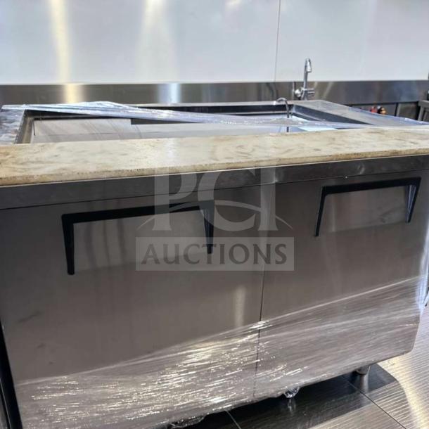 True TSSU-48-18M-B-HC prep table, outstanding condition, 48” mega top, refrigerated base, 115V, fully tested, True Manufacturing.
