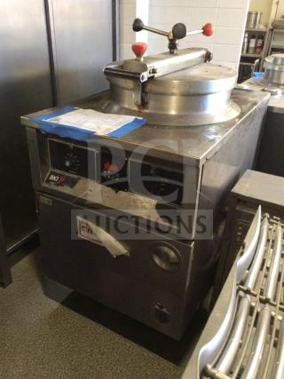 BKI Commercial Pressure Fryer, floor model, stainless steel, premium condition, fully tested, model BKI-L-PFR-0278.