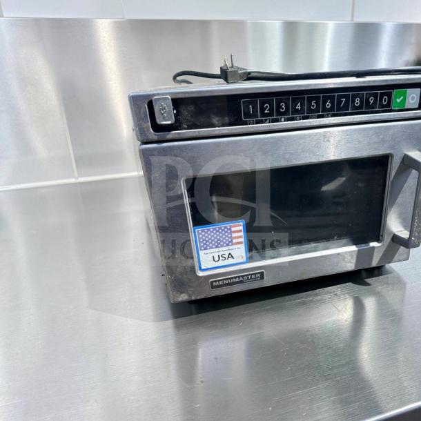 Amana MDC182 Menumaster commercial microwave, 1800W, in exceptional condition, labeled "Made in USA." Fully operational.