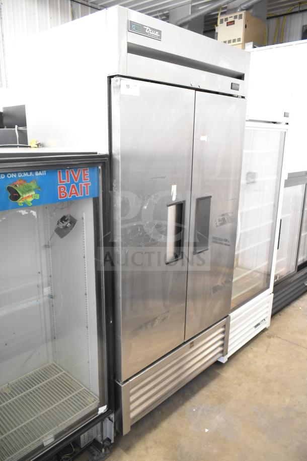 2020 True T-35-HC Commercial 2 Door Reach-In Cooler, stainless steel, used condition. Model: T-35-HC, 115V, 1 Phase.