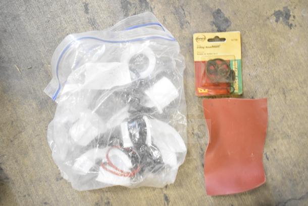 92 Various Ice Cream Machine Parts Including Scrapers, Hoses, Seals, Knobs. 92 Times Your Bid! - Image 16 of 20