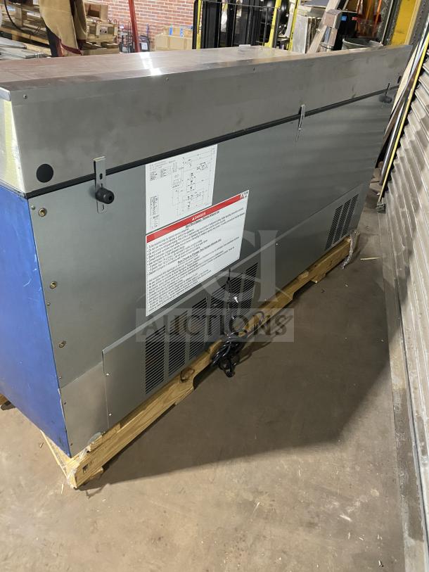 Hoshizaki 3-door stainless steel lowboy cooler with raised backsplash, new condition, model on casters, 115V 1 Phase.