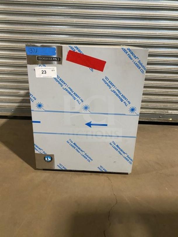 NEW Hoshizaki Ice Maker Machine KM520MRJ, 115V 1 Phase, in original packaging with labels intact, Model KM520MRJ.