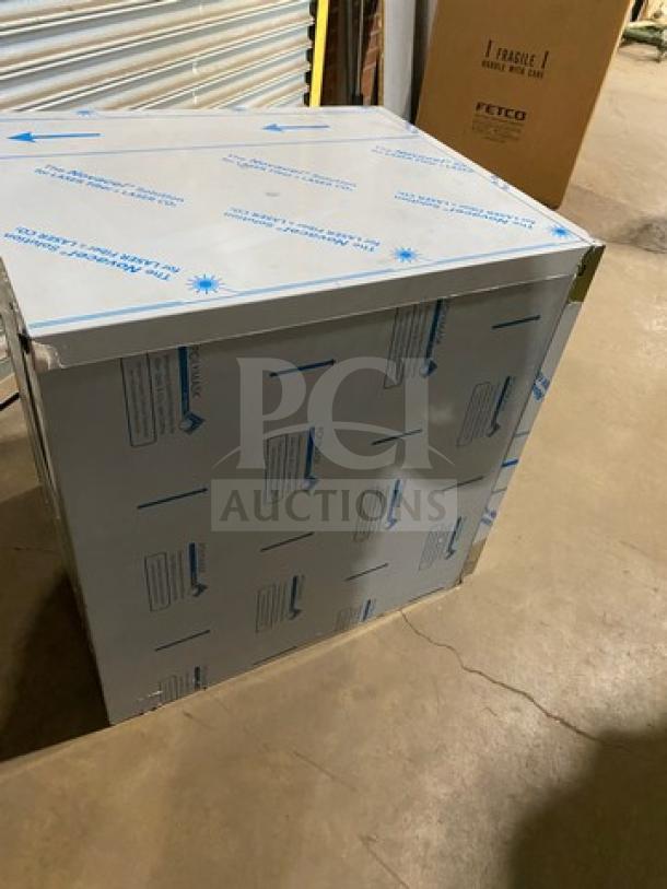 Hoshizaki KM520MRJ Ice Maker, new in packaging. Model KM520MRJ. 115V, 1 Phase. Serial L00706D. Mint condition.