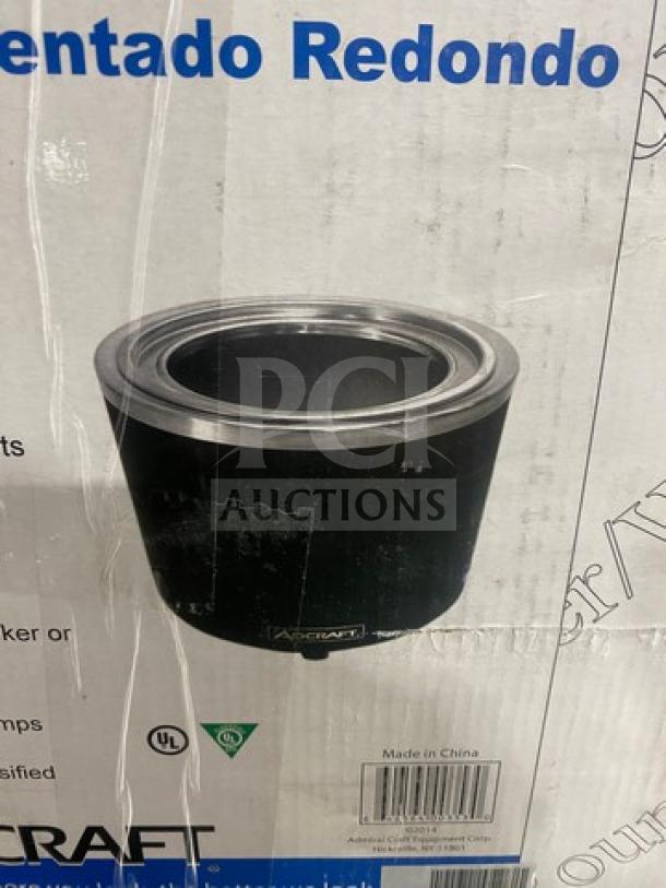 Brand new Adcraft 11Q Round Warmer/Cooker, Model FW1200WRB, in original box. Features 115V, 1 Phase power.