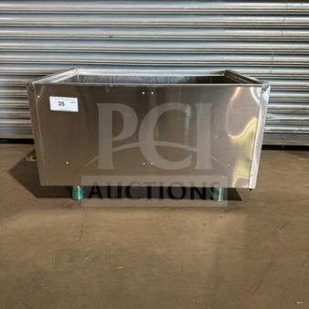 New Krowne Model KRPT2436 stainless steel ice bin in excellent condition; features durable construction.