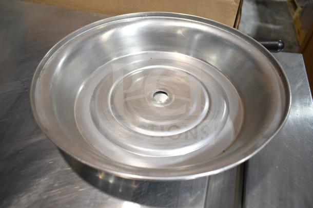 106 various dome covers, including stainless steel and clear polycarbonate. Multiplied by your bid.