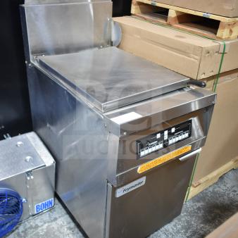 2016 Frymaster FBCR18CSE commercial floor-style rethermalizer, natural gas, 90,000 BTU, stainless steel, excellent condition.