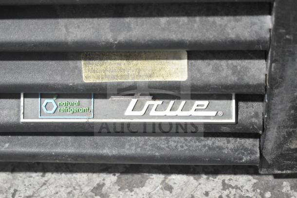 2020 True GDM-72-HC Cooler Merchandiser, commercial 3-door, 115V, 1 phase, tested, natural refrigerant label, True logo.