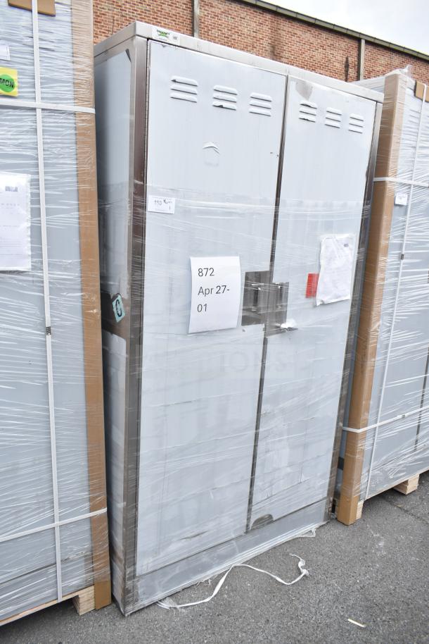 BRAND NEW SCRATCH AND DENT Regency 600SMC48DDM 48" stainless steel mop sink cabinet, packaged, minor cosmetic scratches.