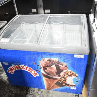 Hiron SD-300E Commercial Ice Cream Freezer Merchandiser, Drumstick branding, glass lid, 115 volts, 1 phase.