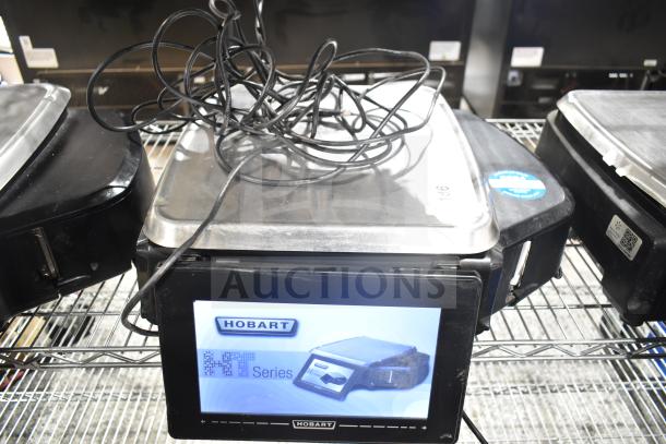 2020 Hobart HTi-7LH4W commercial scale, stainless steel. Tested, working, with digital display. Power: 120/208-240V, 1 phase.
