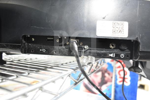 2020 Hobart HTi-7LH4W commercial scale, tested and working, USB and power connections visible. Model label shown.