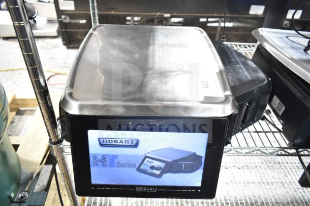 2017 Hobart HTi-7LH26 commercial countertop food portioning scale, stainless steel, tested and working, digital display.