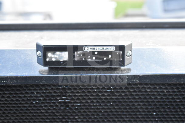 Commercial Floor Style Open Grab N Go Merchandiser with Weiss Instruments display. Voltage: 120/208-240.