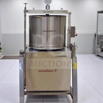 CocoaTown ECGC-65A-AV cacao grinder in outstanding condition, stainless steel, 220V, fully tested and operational.