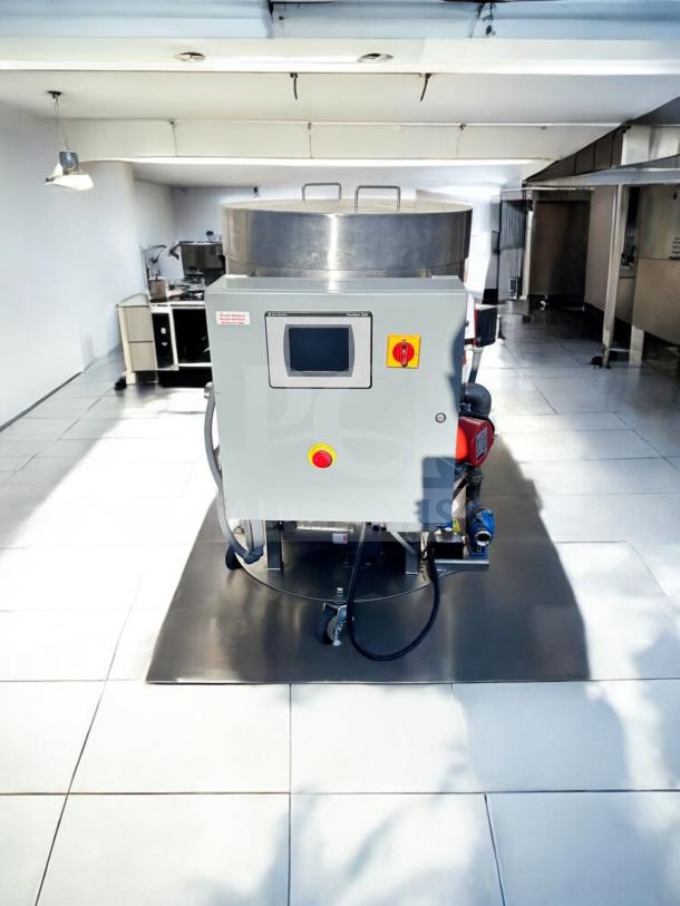Custom Fabrication BC8N410S chocolate melter & mixer system, 240V, tested, excellent condition, steel finish, control panel.