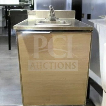 Immaculate Duke SUBPS portable stainless steel hand sink with cabinet, fully tested and working, excellent condition.