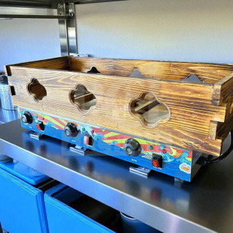 Commercial Kanto electric cooker for skewers or ODEN, featuring a wooden exterior with decorative cutouts, in great condition.