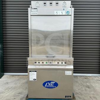 LVO FL14E stainless steel commercial pot washer, front-load, 460V/3-phase, excellent condition, fully tested, visible labels.