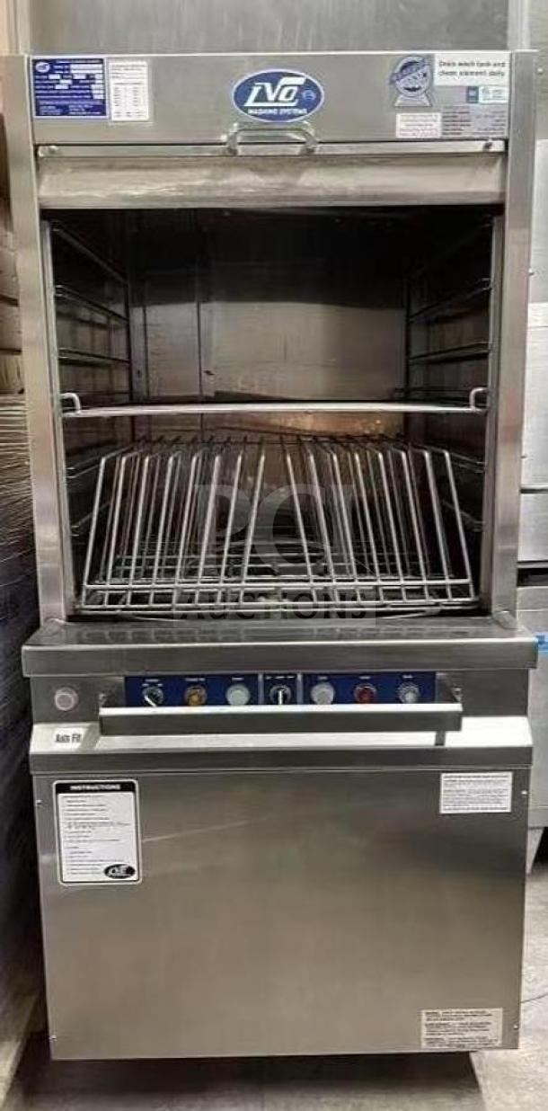 LVO FL14E stainless steel front-load pot and pan washer, 460V, 3-phase, exceptional condition, fully operational, visible control panel.
