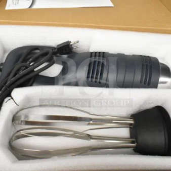 AvaMix 928IBHDW10 heavy-duty immersion blender with 10" whisk, 1 1/4 HP, 115V, like-new condition, scratch & dent tested.