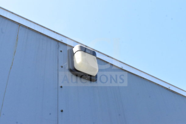 2021 Diamond Cargo 8.5'x24' cold food trailer, exterior light detail, model VIN 53NBE2424M1089867, solid condition.