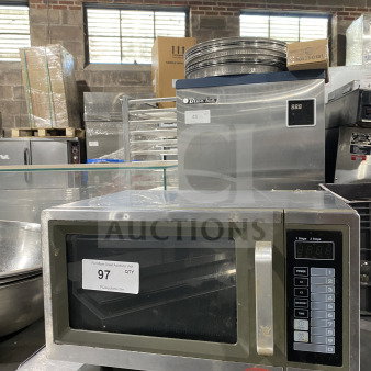 General GEW1000E stainless steel countertop microwave oven with view-through door, model GEW1000E, serial 09000013500115.