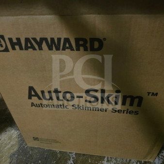 Hayward Auto-Skim Automatic Surface Skimmer box, showing brand and model name, appears in new condition.